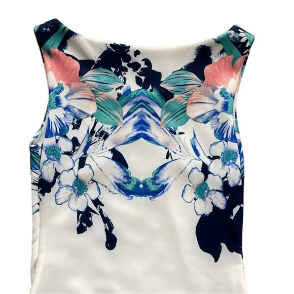 Sangria Ocean Colors Flower Print Dress - Picture 6 of 7